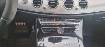 Bild 21 Mercedes-Benz E 63 AMG S 4Matic T-Modell PanoNight-Paket