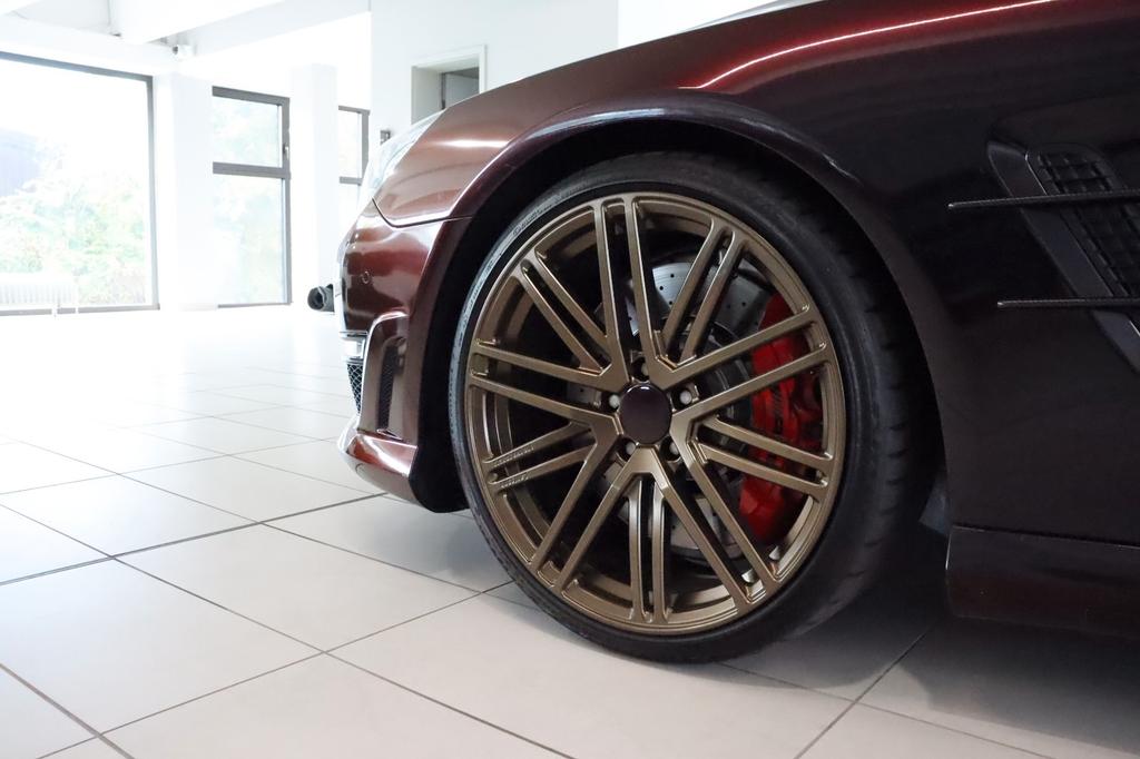 Mercedes-Benz SL 63 AMG