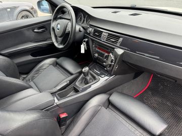 BMW 318 - 12