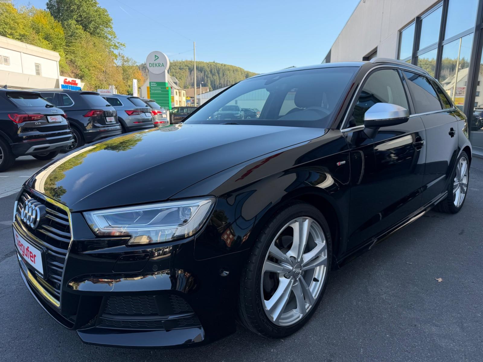 Audi A3 Sportback 1.5 TFSI S line/Virtual Cockpit/LED