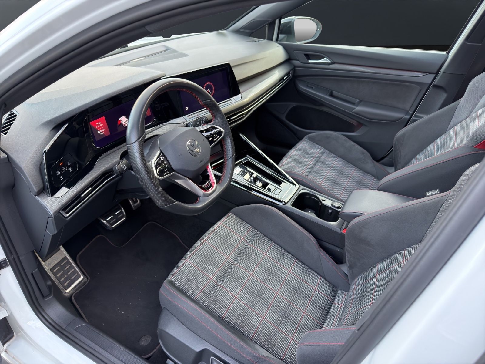 Fahrzeugabbildung Volkswagen Golf VIII Lim. GTI