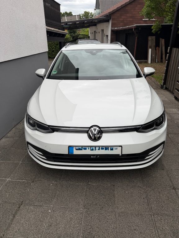 Image of Volkswagen Golf