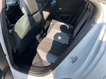 Opel Mokka Electric Elegance 11 KW Charger