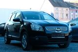 Nissan Qashqai+2 2.0+ 7 Sitze 4x4 Tekna Automatik+Panno - Nissan Qashqai+2 mit Benzin-Antrieb: Automatik