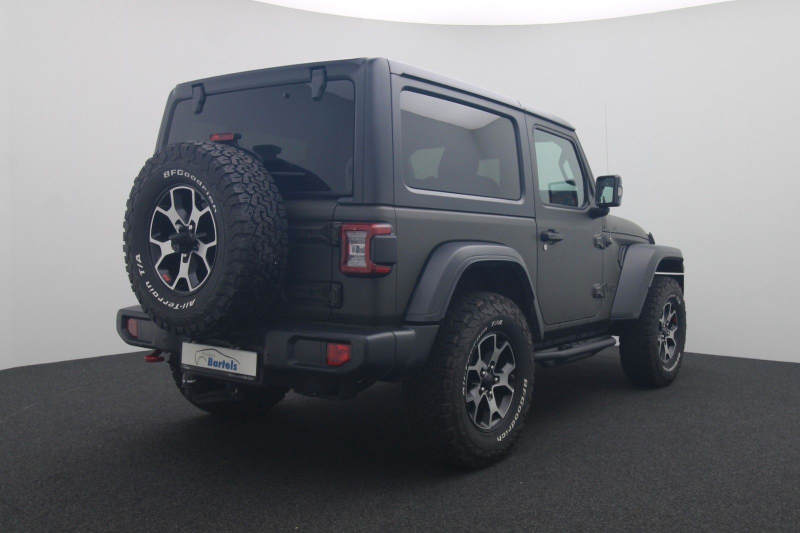 Fahrzeugabbildung Jeep Wrangler Rubicon 2.2l CRDi grün Matt Lackierung