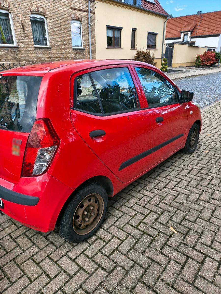Hyundai i10