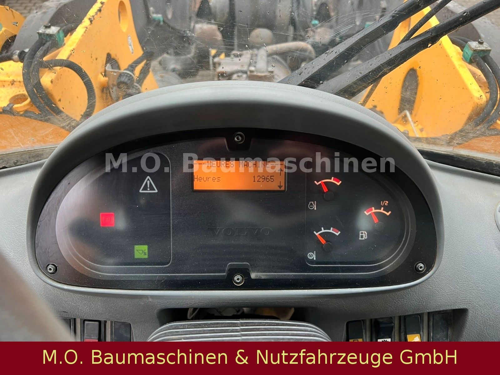 Fahrzeugabbildung Volvo L 120 E /BSS/Waage /AC / ZSA/