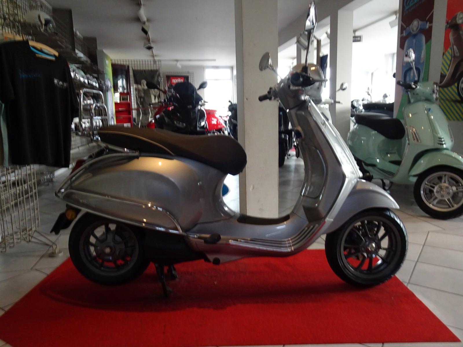 Vespa Primavera  Elettrica 70 Km/h