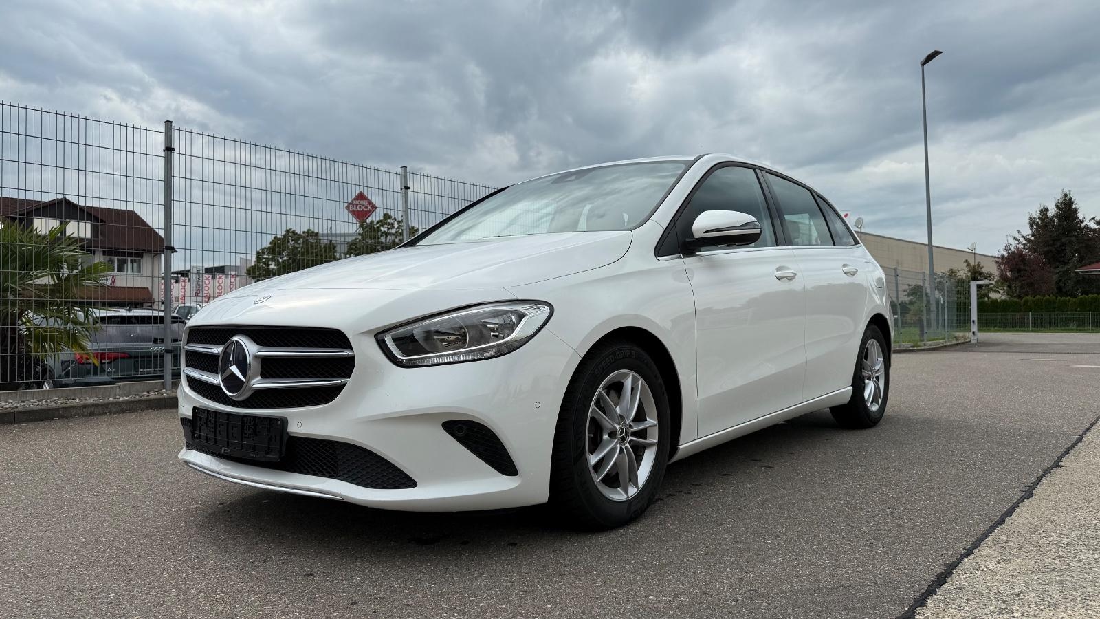 Mercedes-Benz B 200/R-Kamera/Leder/Navi/Sitzheizung/Tempomat