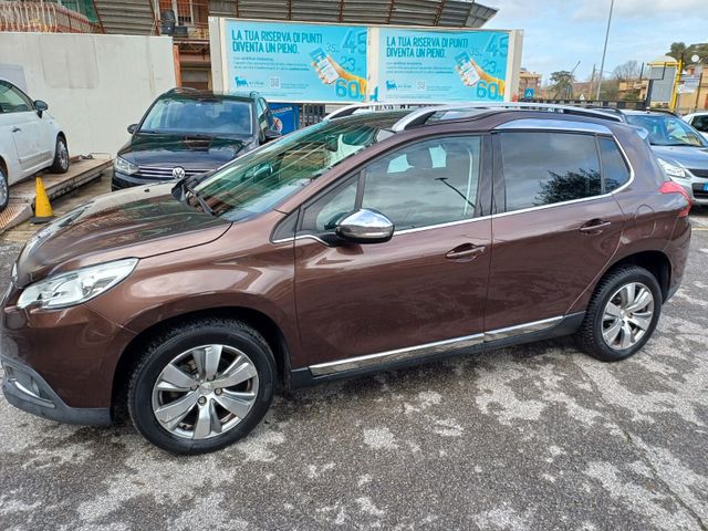 Peugeot 2008 1.2 VTi 82CV Allure