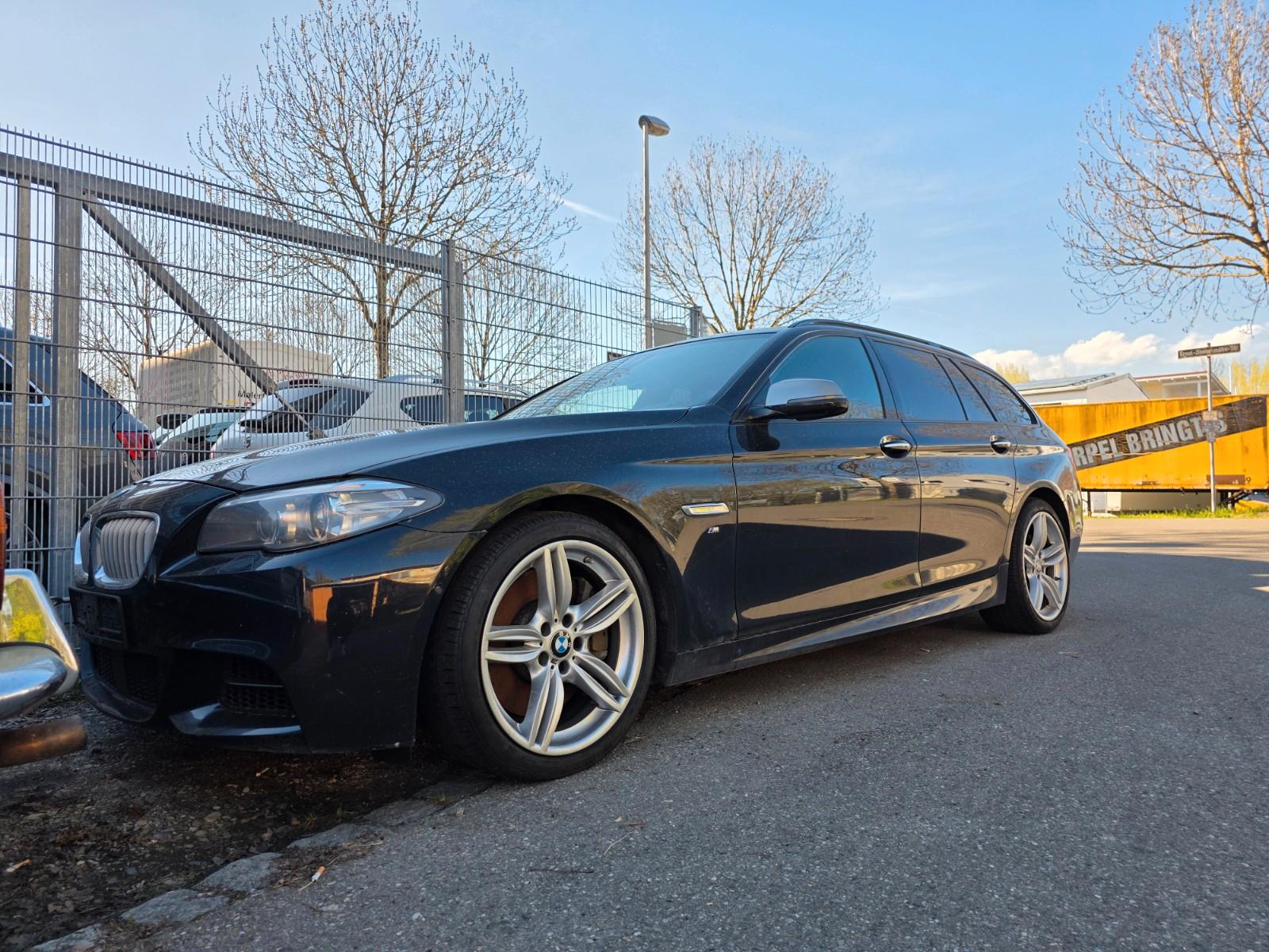 BMW M550d xDrive*Soft*HuD*Pano*Leder*Navi*Shadow*H&K