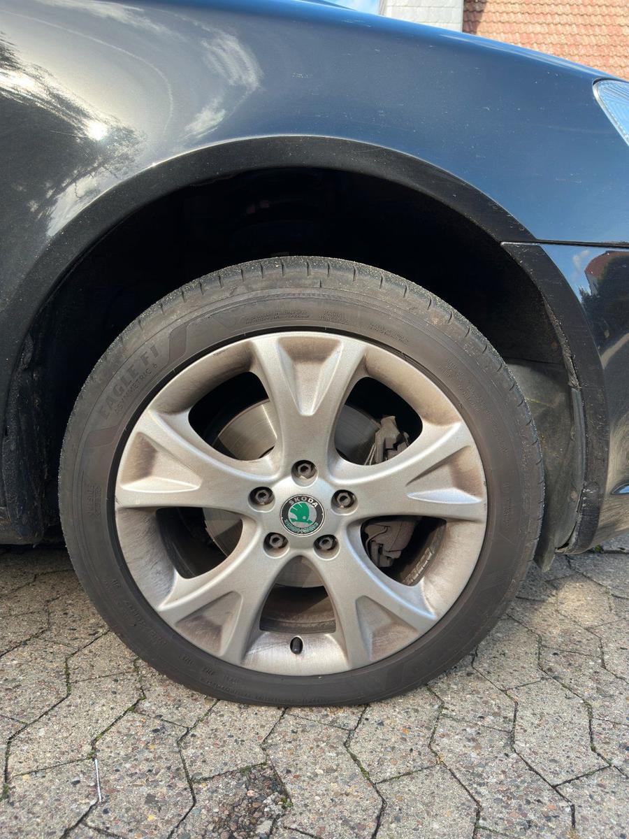Skoda Octavia 2012 — photo 5