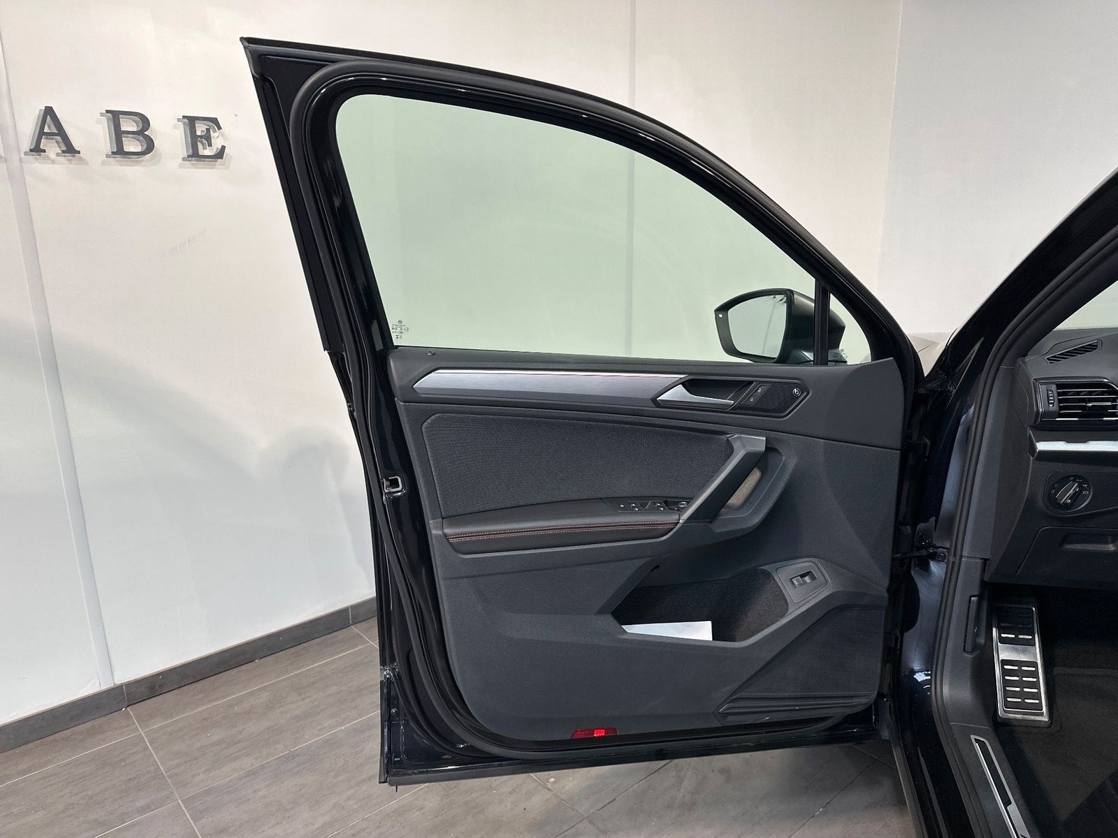 Fahrzeugabbildung SEAT Tarraco 2.0 TDI DSG FR NAV+LED+AHK+KAM+SHZ