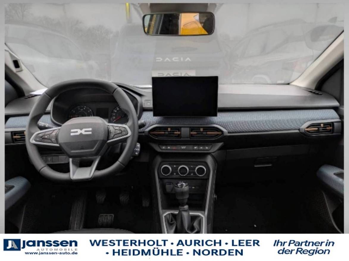 Fahrzeugabbildung Dacia Sandero Stepway Expression TCe 110