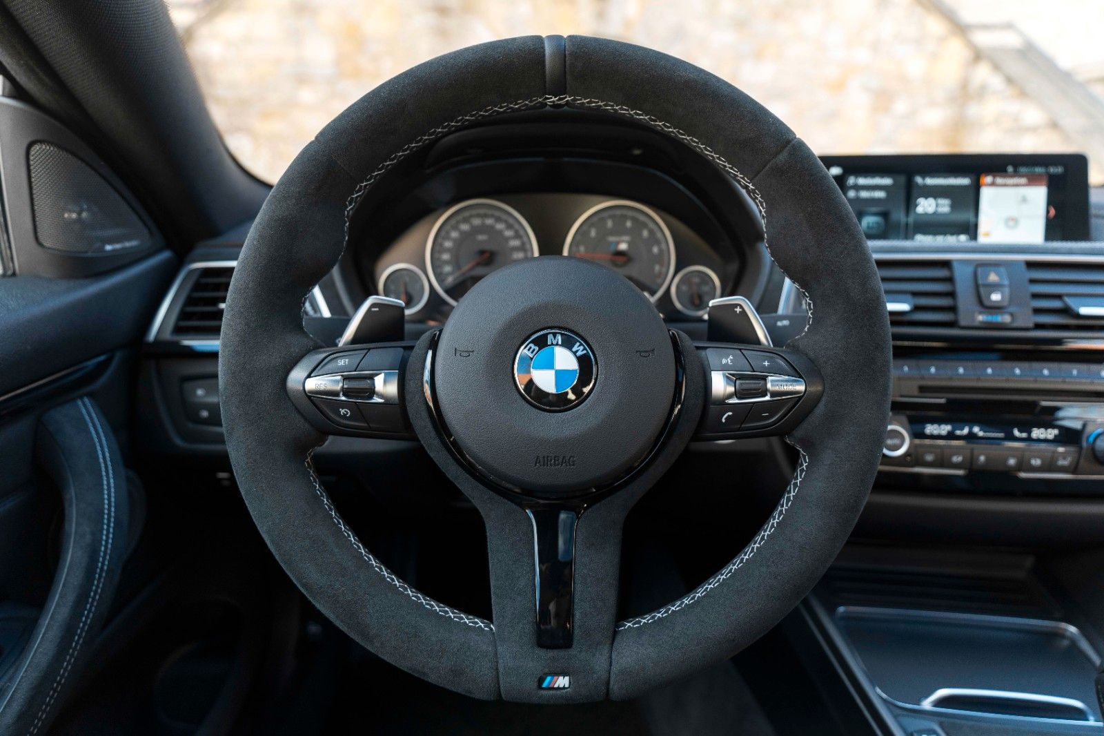 Fahrzeugabbildung BMW 440I Coupe M-PERFORMANCE HUD LED CARPLAY H&K ALC