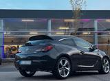 Opel Astra J GTC BiTurbo - Opel Astra mit Diesel-Antrieb: Coupe