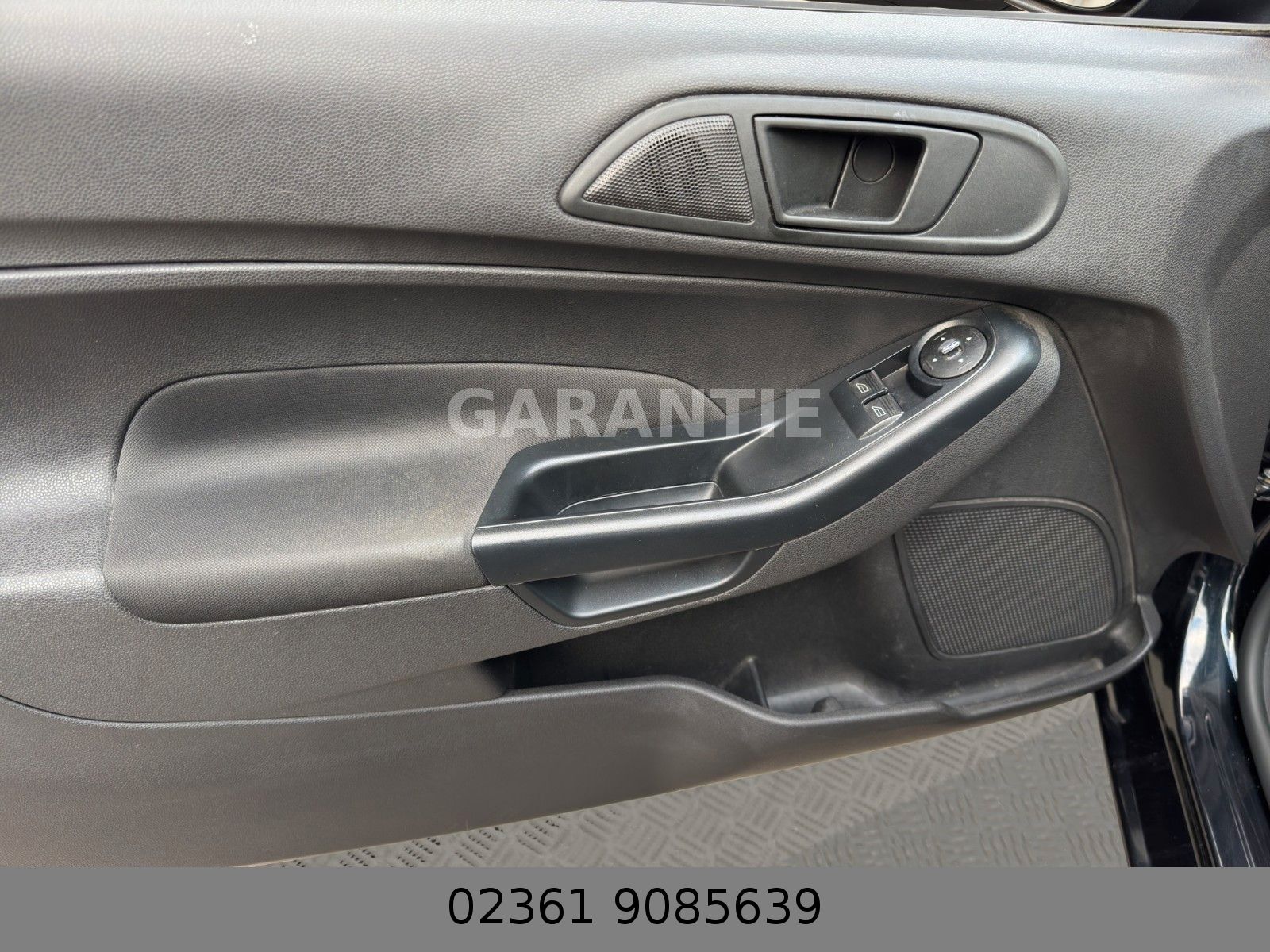 Fahrzeugabbildung Ford Fiesta 1.2 Klima/1Hand/TÜV NEU