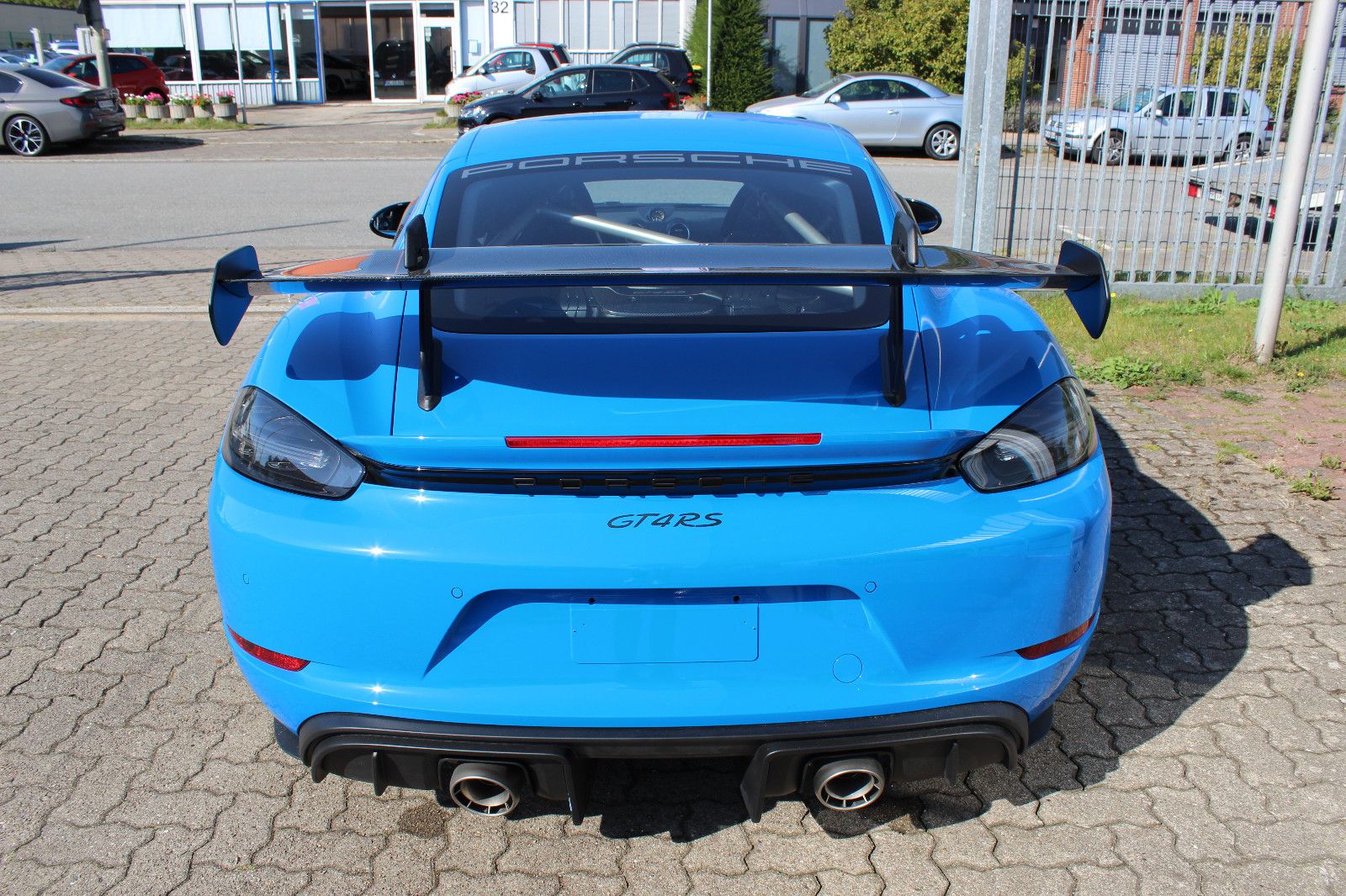 Fahrzeugabbildung Porsche Cayman 718 GT4 RS *WEISSACH* *LIFT* *CARBON*