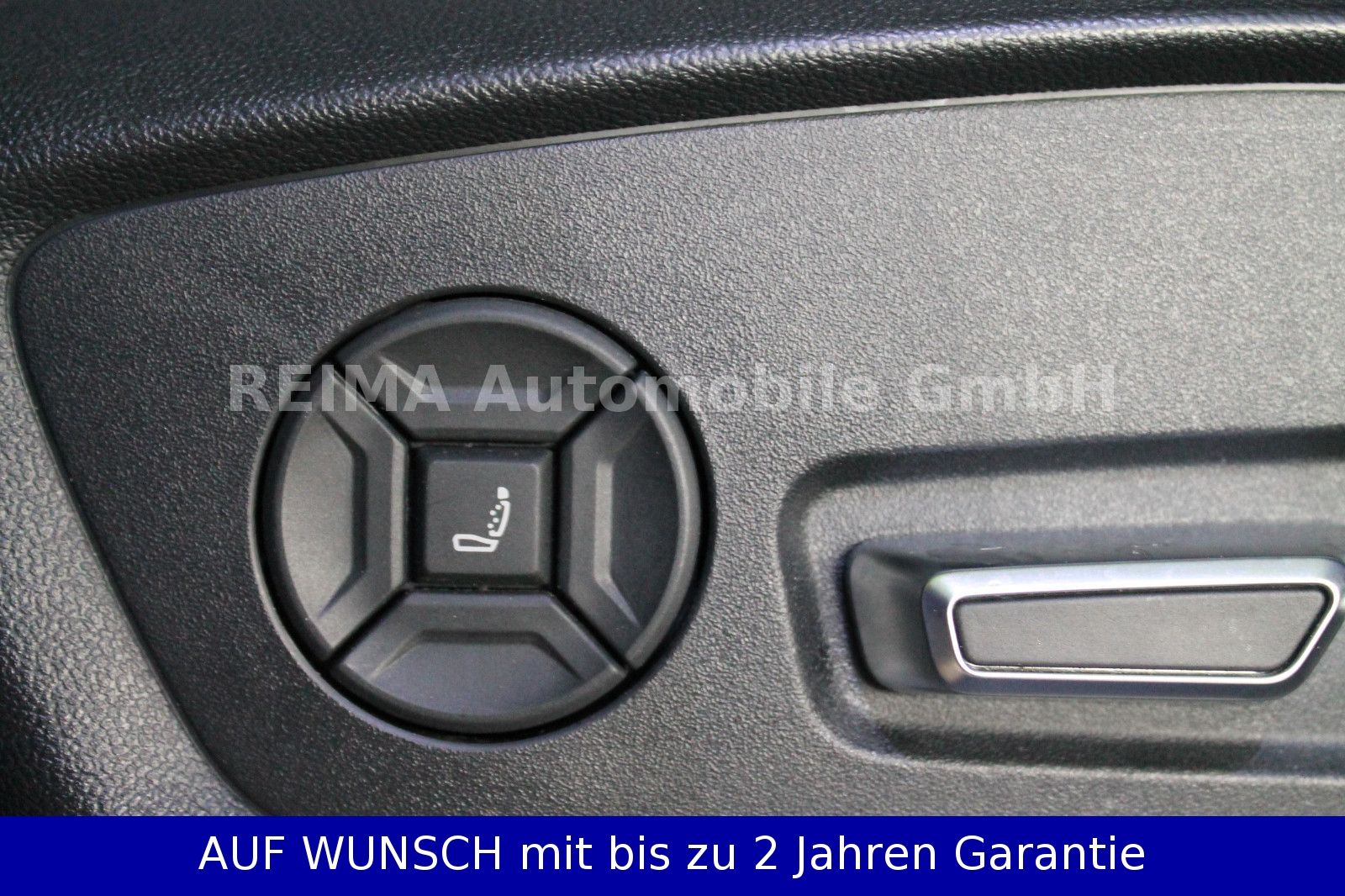 Fahrzeugabbildung Audi Q8 55 TFSI quattro SLine,Pano,Matrix,Massage,HUD