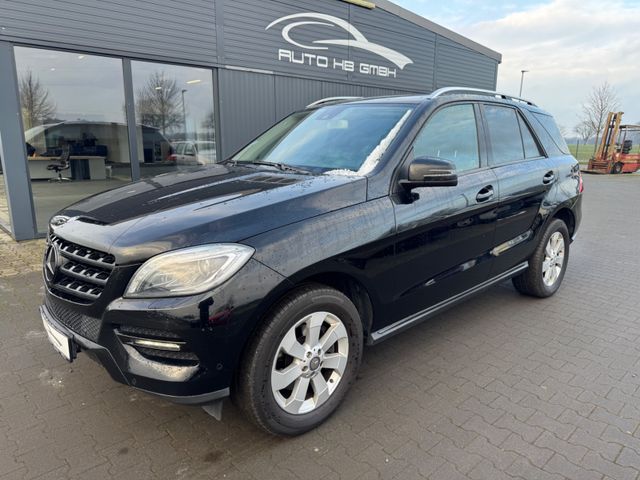 Mercedes-Benz ML 350 CDI BlueTec/NAVI/AHK/EURO6/SCHECKHEFT