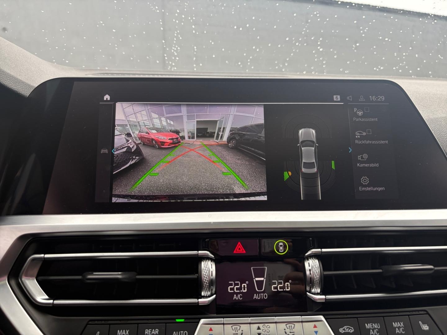 BMW 330 e Lim. M Sport *Laser*HuD*Harman*AHK*Kamera*