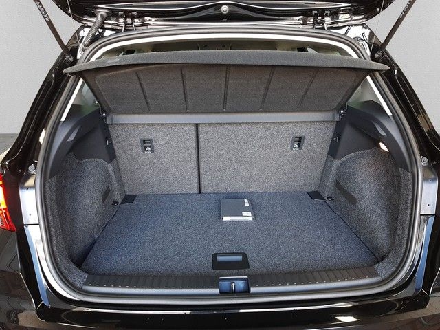 Fahrzeugabbildung Seat Arona Style 1.0TSI DSG SitzHz LED PDC Klimaaut.
