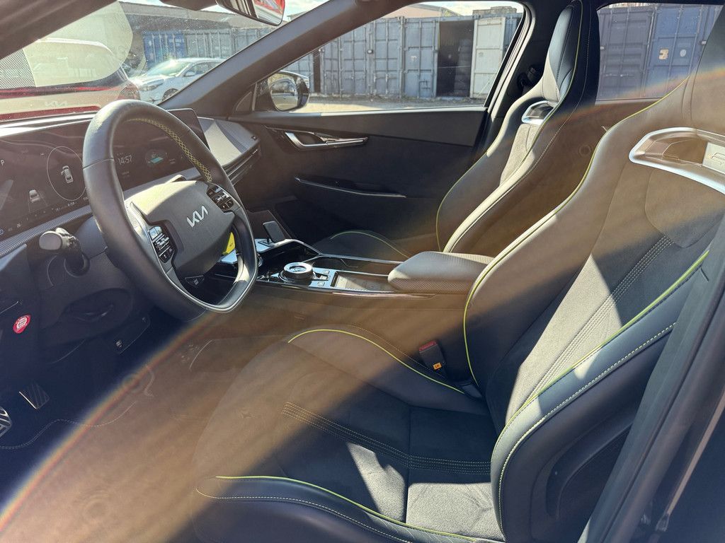 Fahrzeugabbildung Kia EV6 Elektro 77,4 kWh GT 4WD