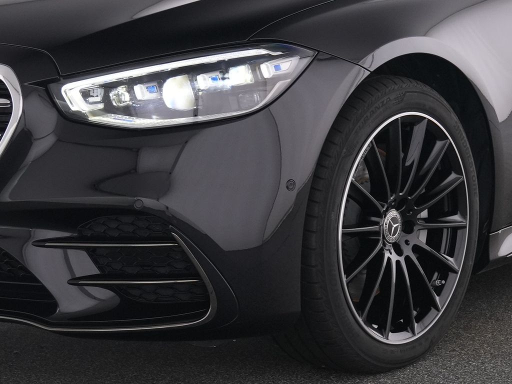 MERCEDES-BENZ S-Class 2026
