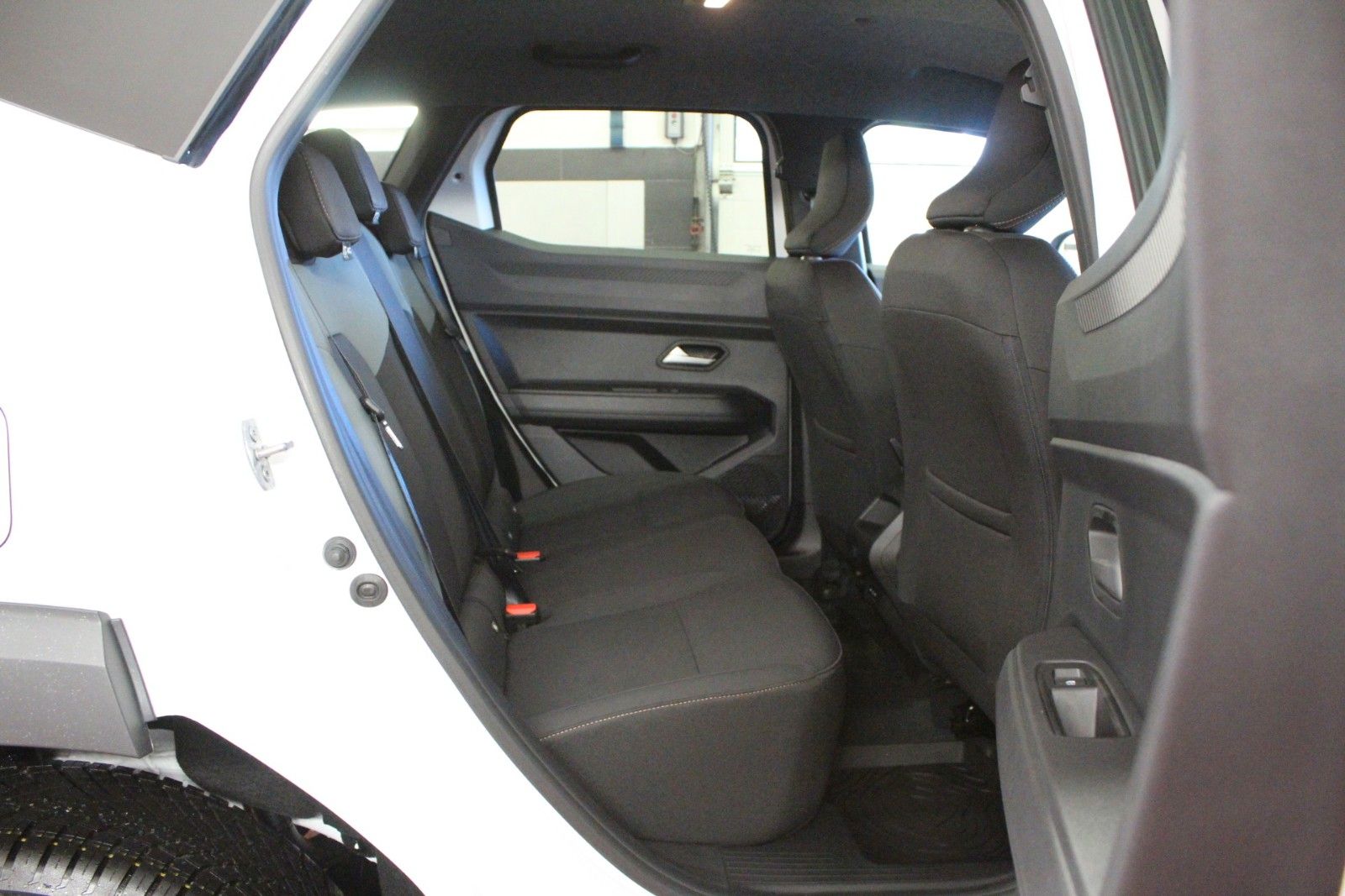 Fahrzeugabbildung Dacia Duster hybrid-G 150 4x4 Extreme  MY26