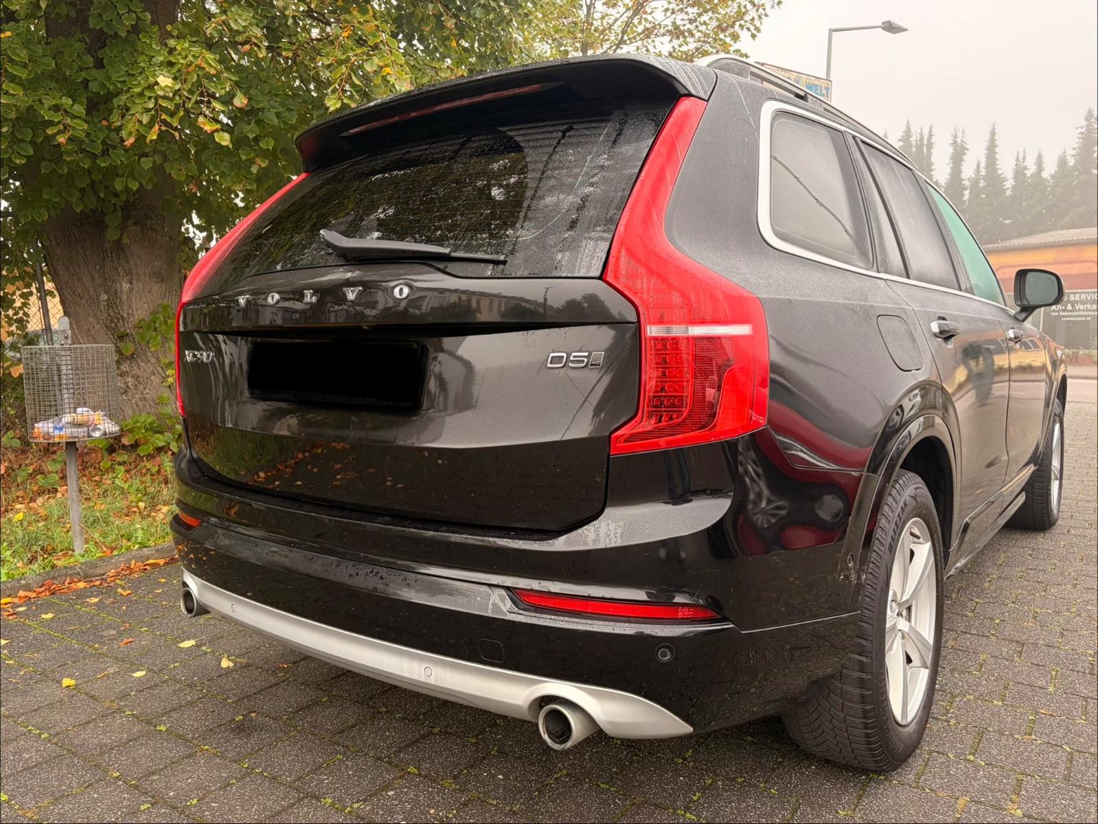 Volvo Momentum AWD VOLL 7.SITZER PANORAMA AUTOMATIK