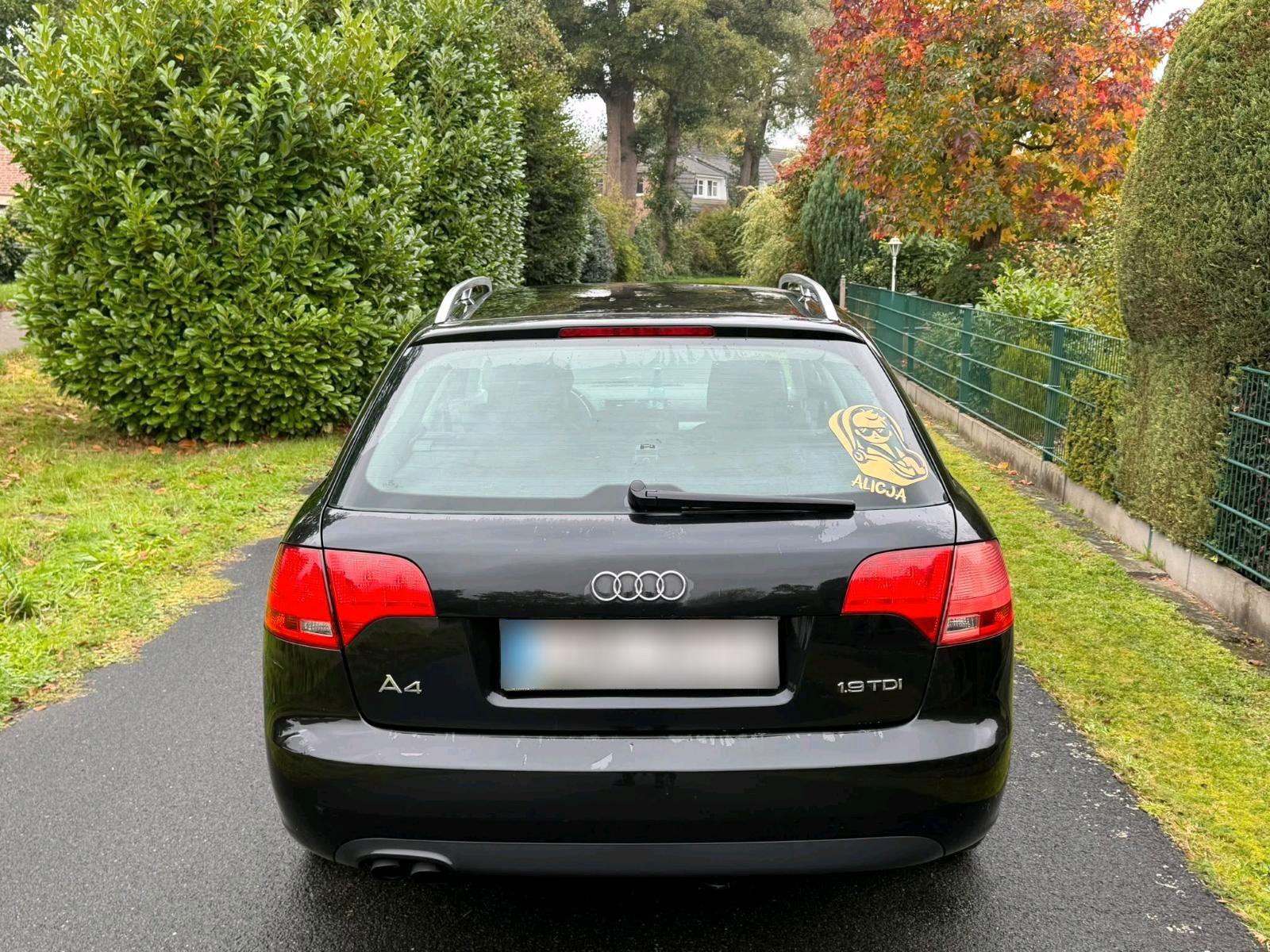 Audi A4 2007 — interior