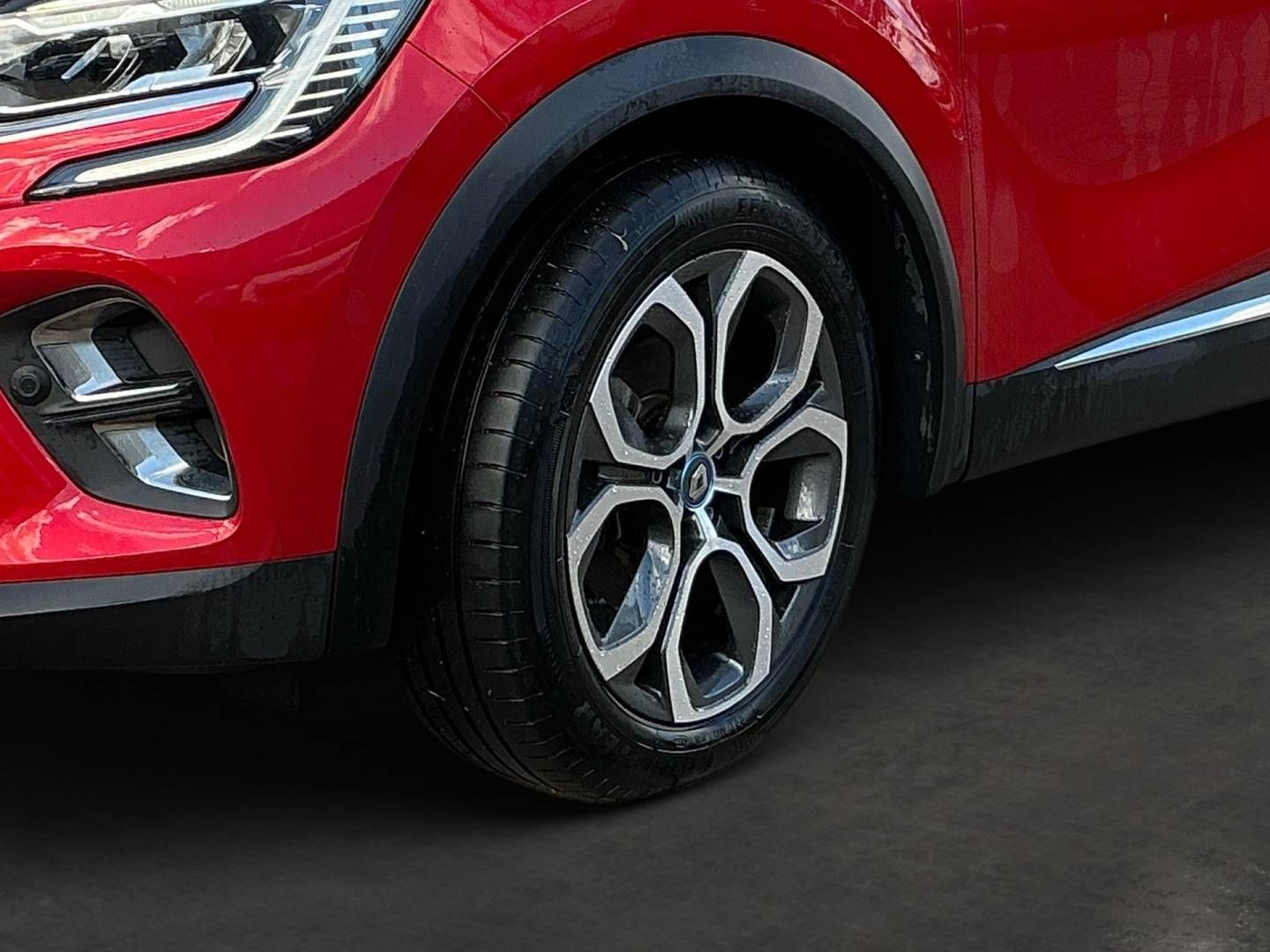 Fahrzeugabbildung Renault CAPTUR INTENS E-TECH PLUG-IN 160