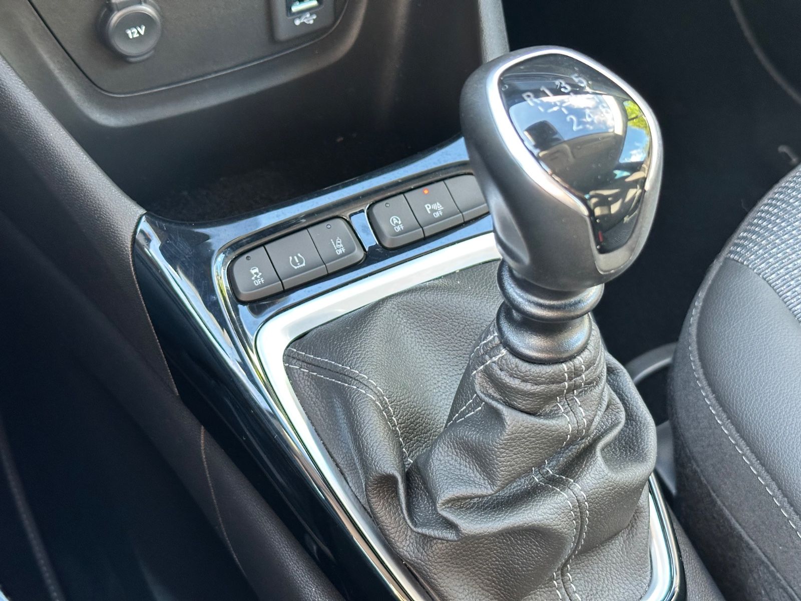 Fahrzeugabbildung Opel Crossland Elegance Navi*Kamera*Sitzh.*Allw.