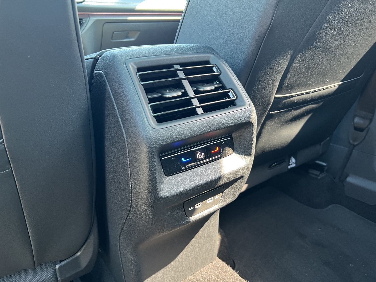 Tiguan Energy 2.0 TDI DSG AHK*Pano*ACC*CarPlay