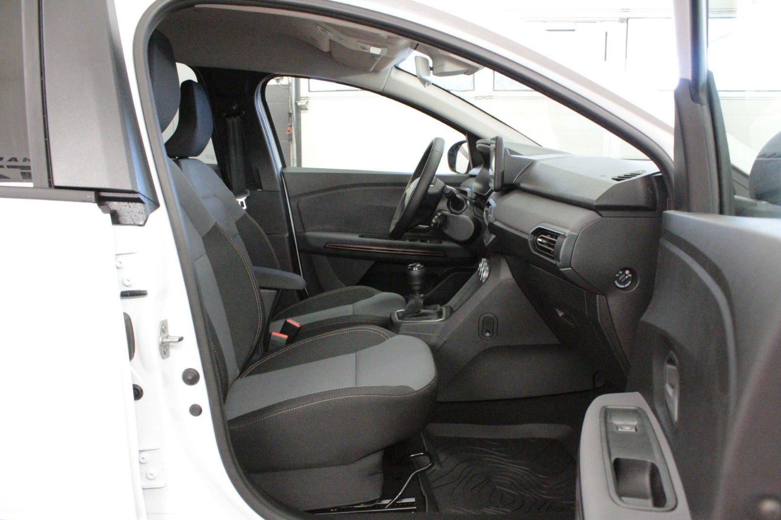 Fahrzeugabbildung Dacia Jogger Eco-G 100 Extreme+ 5-Sitzer *15166*