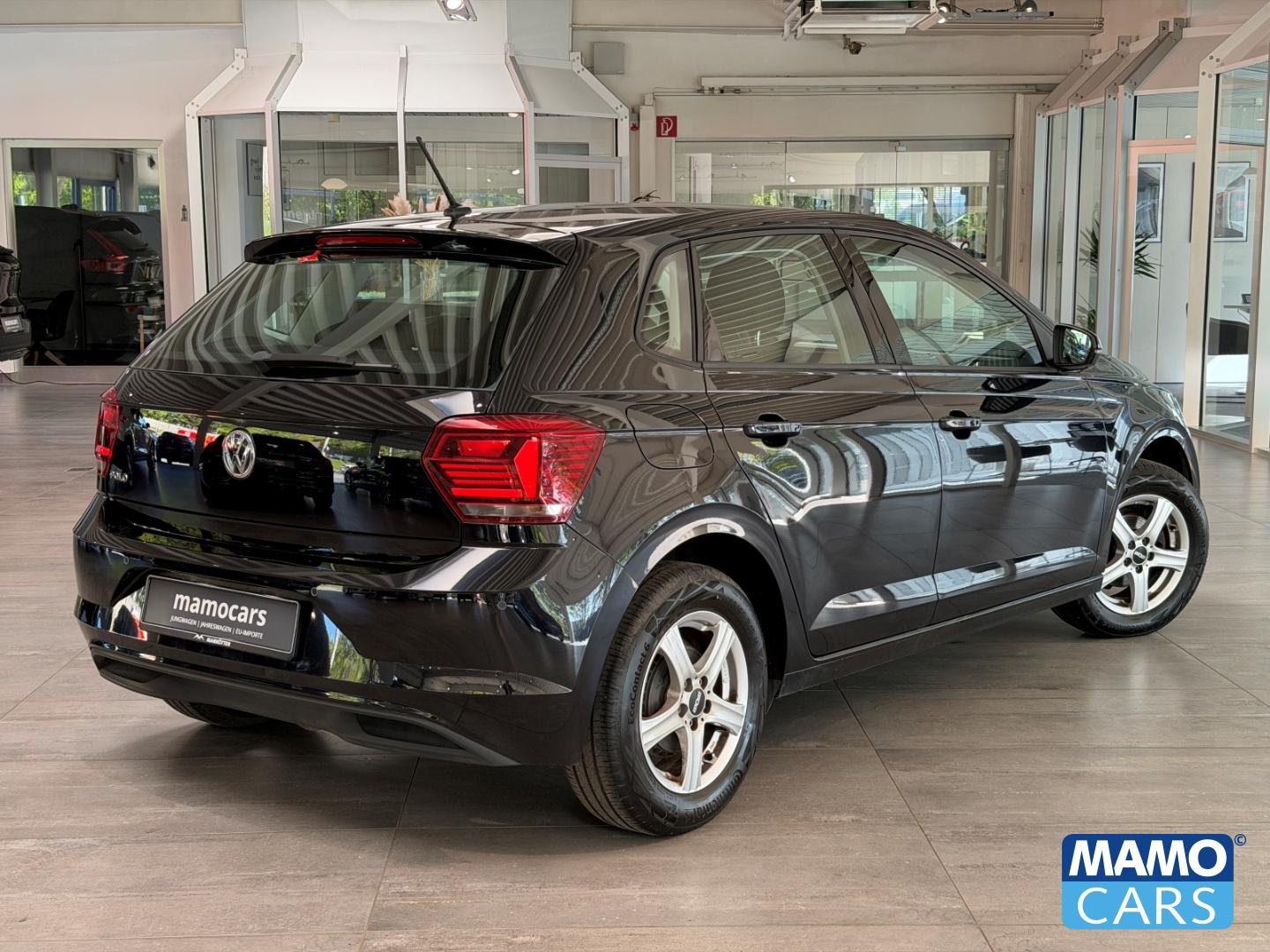 Volkswagen Polo VI Comfortline SHZ/2xPDC/KLIMA/ZV/ISOFIX