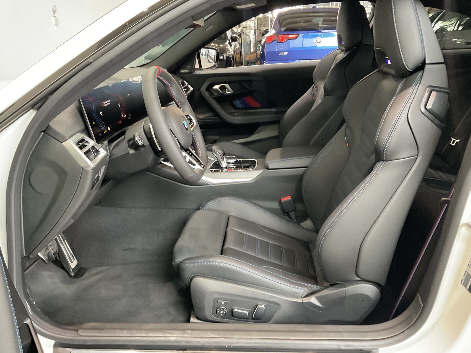 Fahrzeugabbildung BMW M2 Coupé Lenkradheizung, H&K Hifi, M Drivers Pac