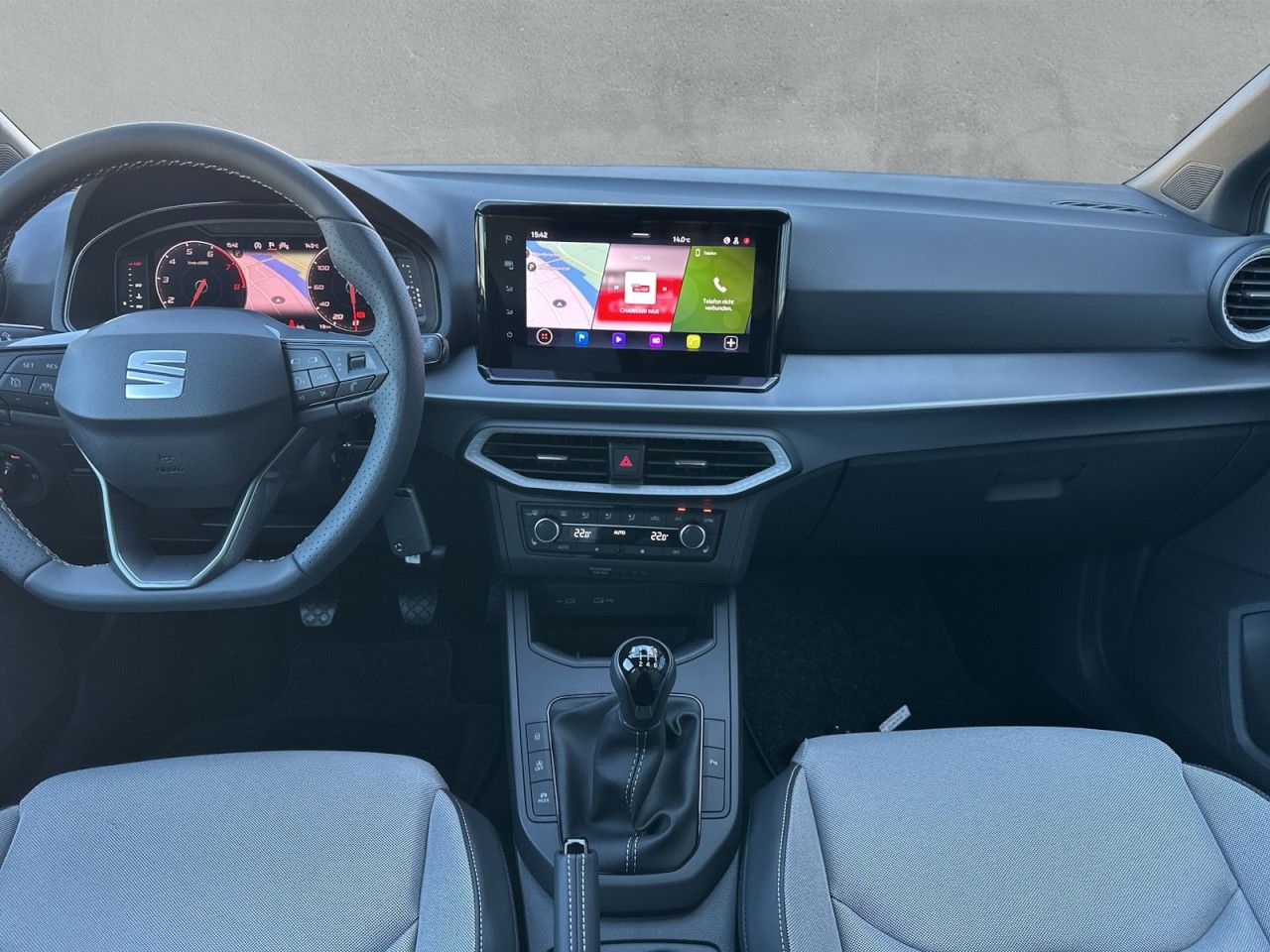 Fahrzeugabbildung SEAT Ibiza FR 1.0 TSI 116 PS 6-Gang - mit KI generiert/bearbeitet