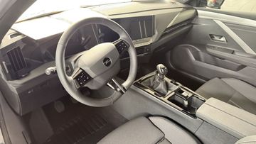 Fotografie 5 des Opel Astra 1.2 Turbo GS