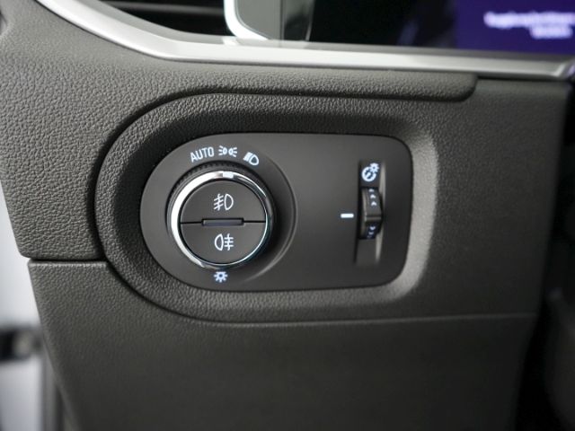 Grandland GS+LED LICHT+NAVI+360 GRAD KAMERA+SITZ