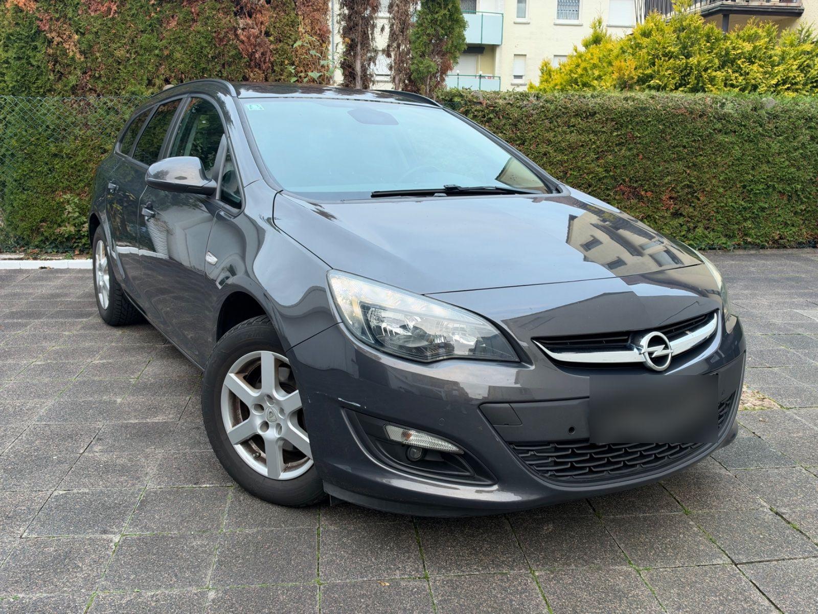 Opel Astra, 2015