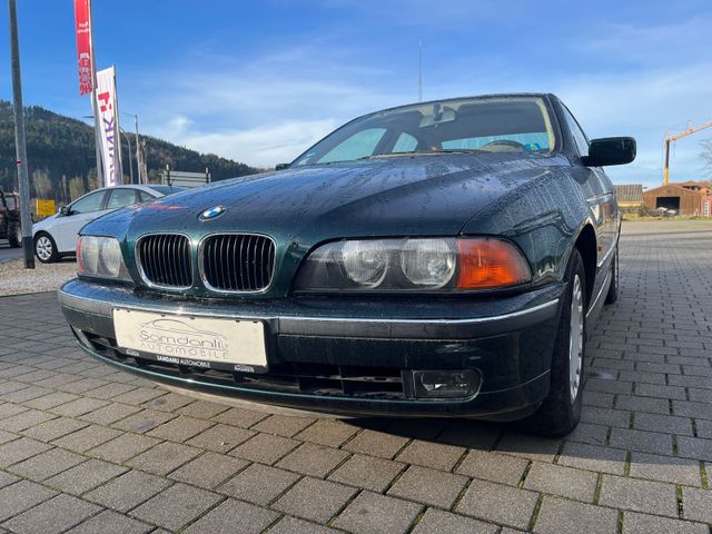 BMW 523i/1.HAND/SEHR GEPFLEGT/ROSTFREI/LEDER/SITZH.