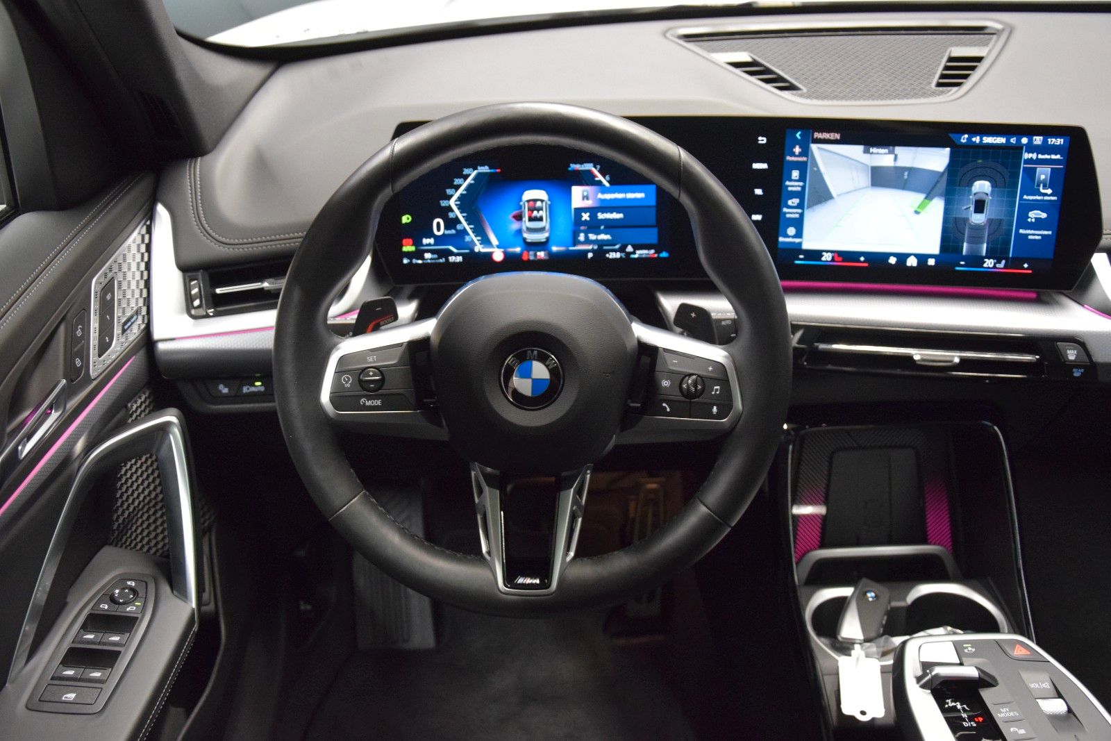 Fahrzeugabbildung BMW X1 18 i sDrive M Sport Pano H&k ACC Memory Leder