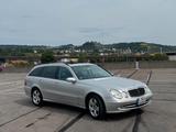 Mercedes-Benz E 500 T AVANTGARDE  - Mercedes-Benz E 500 aus 2003