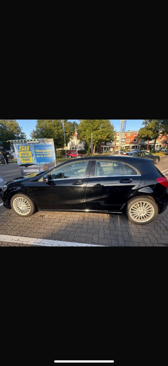 MERCEDES-BENZ A 180