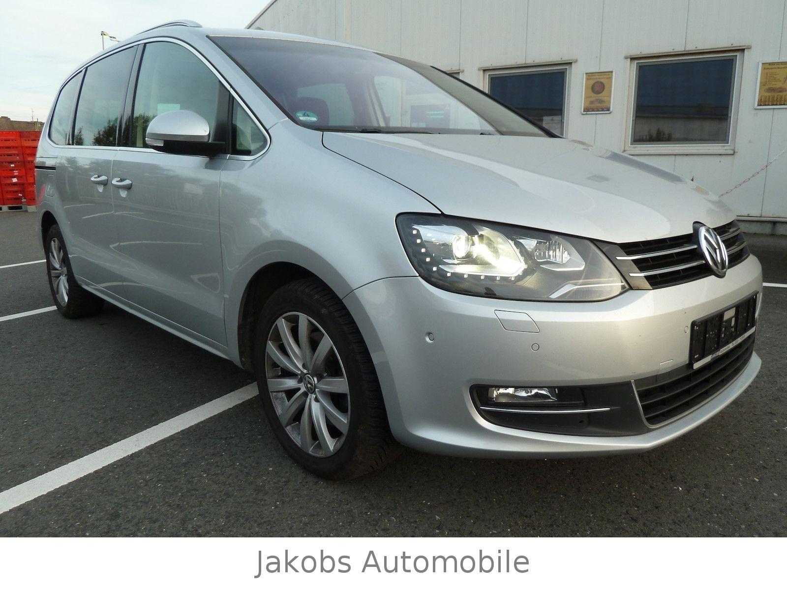 Volkswagen Sharan 2.0 TDI DSG 7Sitzer Navi Leder Pano Xenon