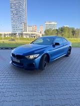 BMW 428i xDrive Coupé Sport Line Sport Line - blaue BMW 428