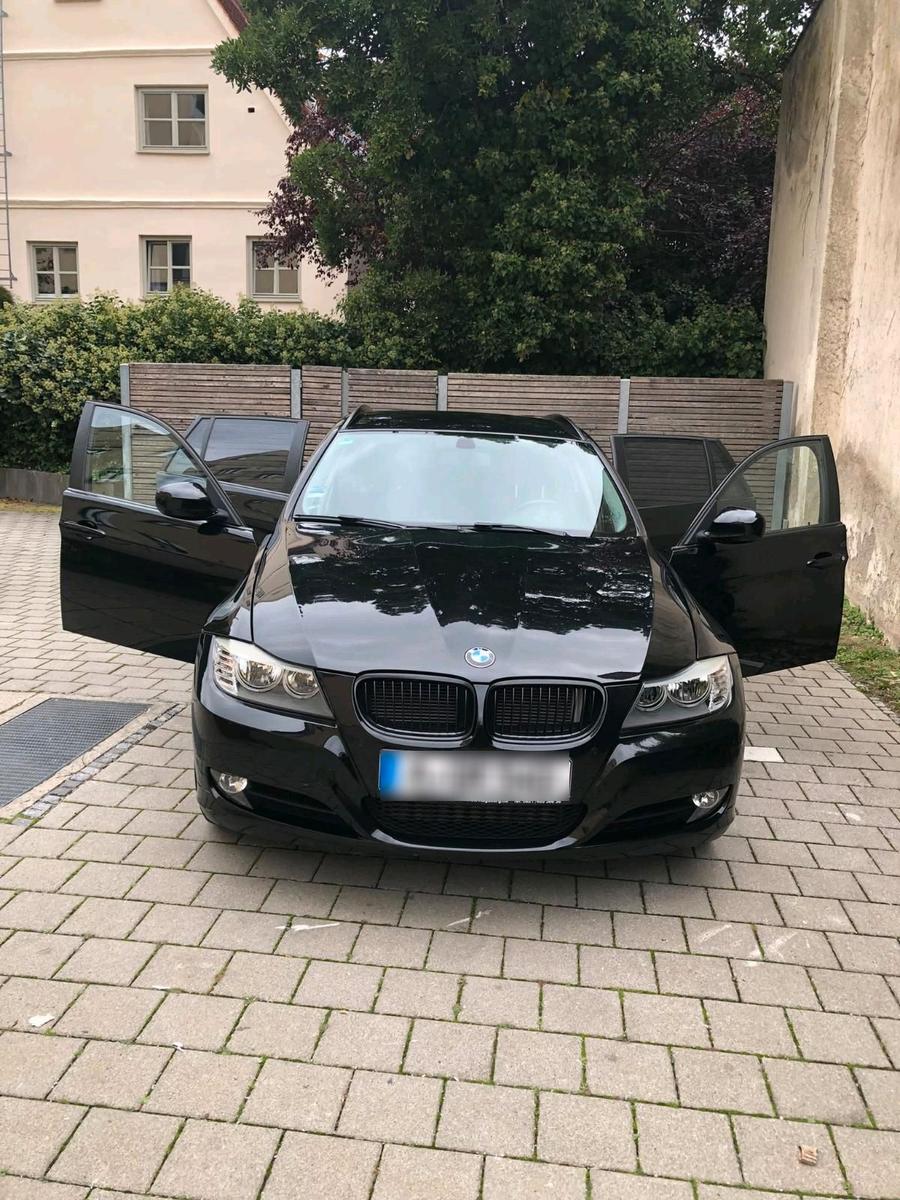 BMW 318, 2010