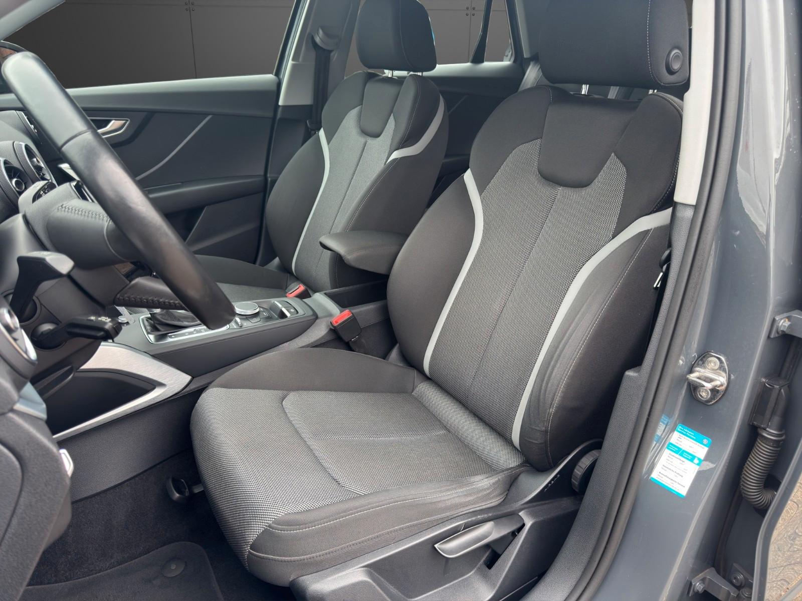 Audi Q2 1.4 TFSI sport *AHK-SHZ-GRA*