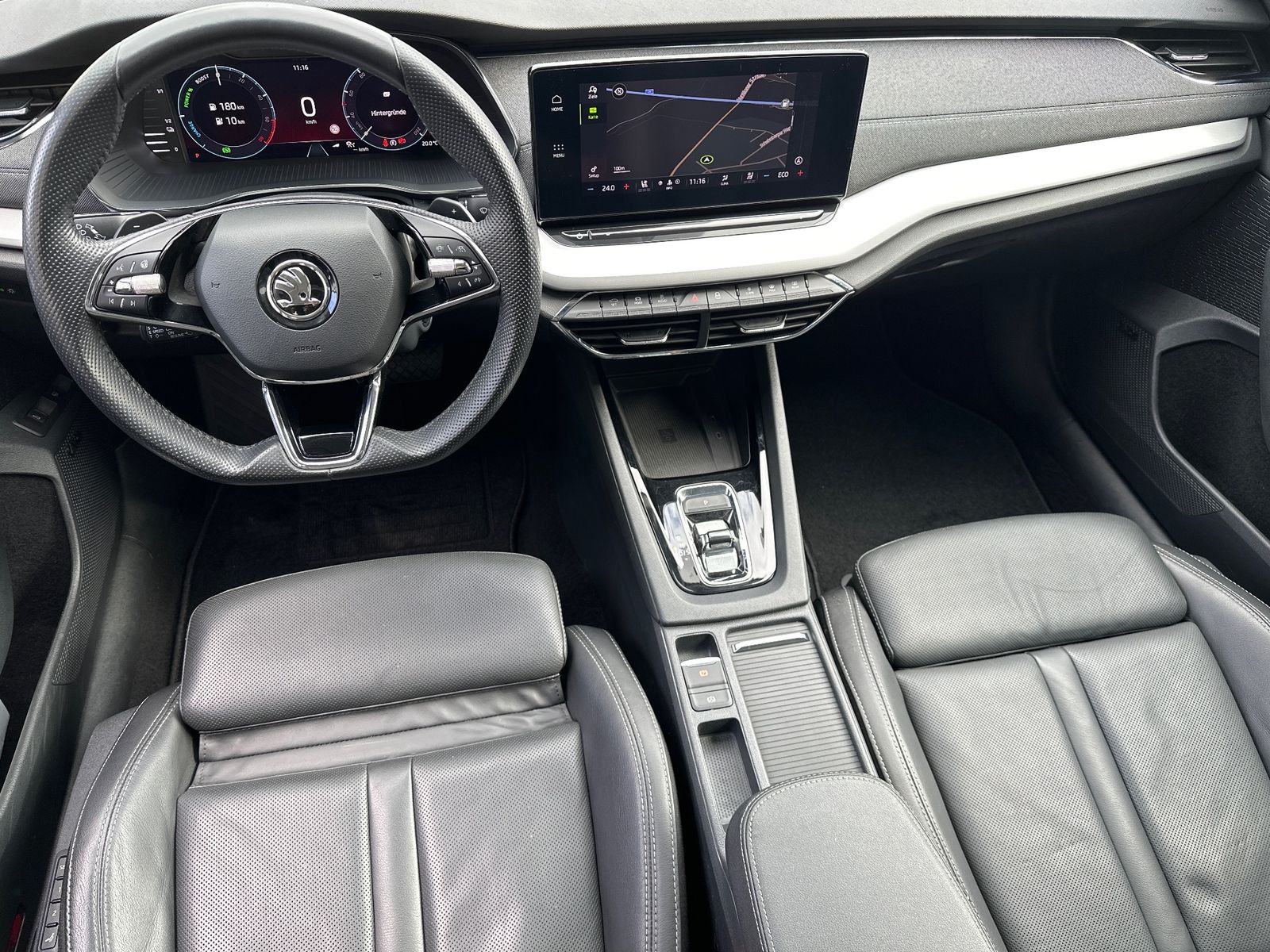Fahrzeugabbildung SKODA Octavia Combi 1.4 TSI iV DSG Style NAV+LED+HUD